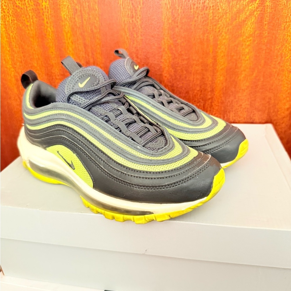 Nike Air Max 97 Neon Green Size 6